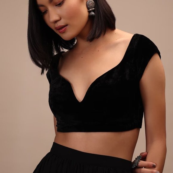Black Velvet Blouse With Cap Sleeves For Women - Picture 3 of 4